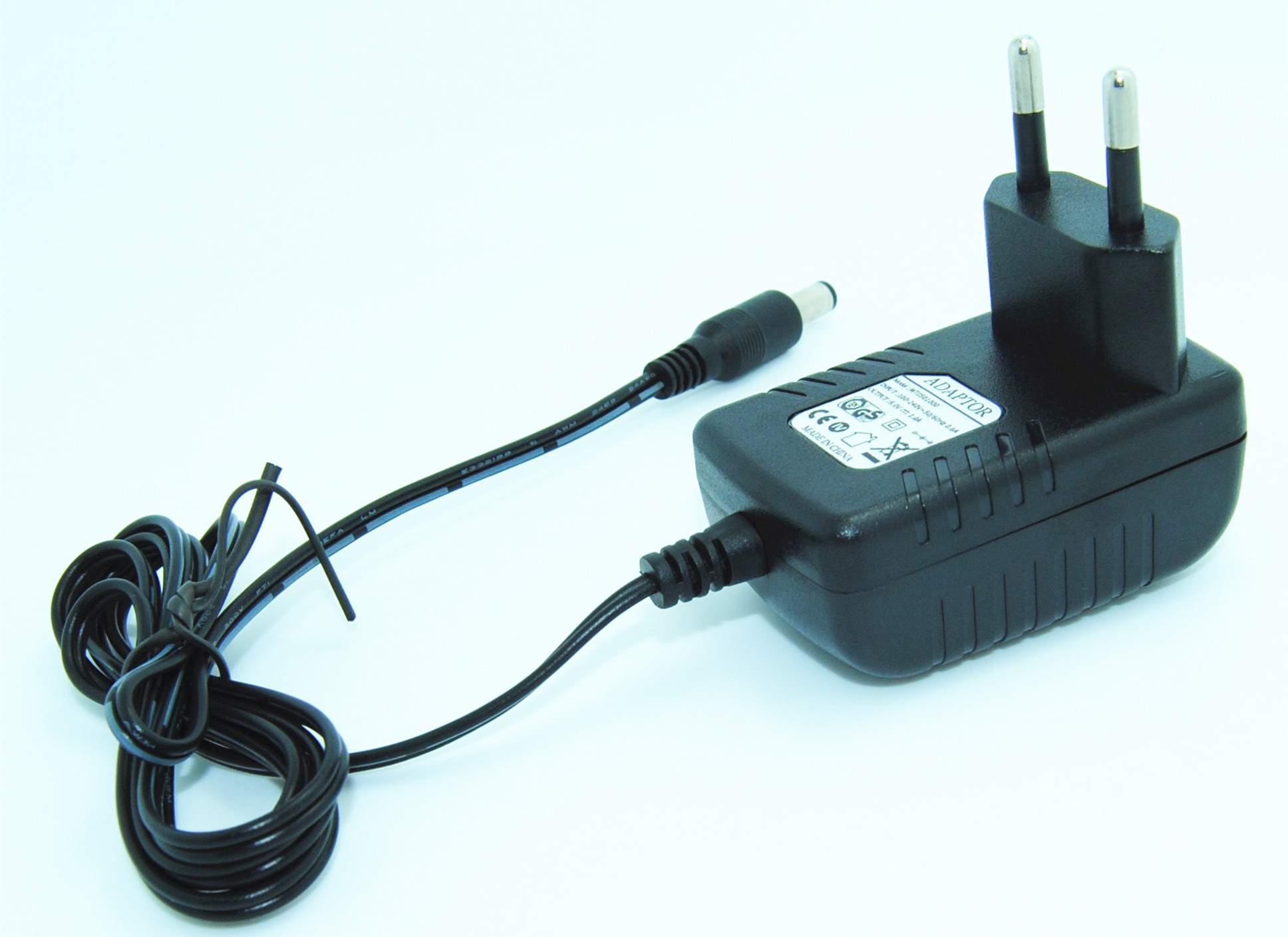 UE Wtyczka MP3 pozioma Switching Power Supply Adapter 5V 1A wyjściowa 5W