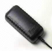 11W Uniwersalny AC DC Power Adapter z EN 60950-1 UL 60950-1