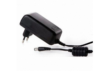 Niski koszt Uniwersalny AC / DC Power Adapter
