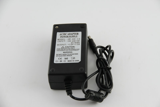 Przenośny stabilizowane napięcie AC DC Zasilacz 60W AC 110V - 220V, 12 Volt Power Adapter