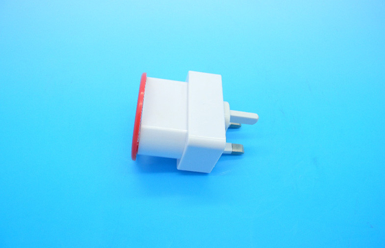 Prąd stały Uniwersalna ładowarka USB 5V 2.0A Travel UK Wtyczka, FCC Part 15B