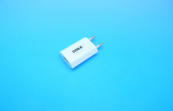 UE Wtyczka uniwersalna ładowarka USB 5V 1000mA ścienny dla iPhone 5g / 5s, SCP OVP OCP