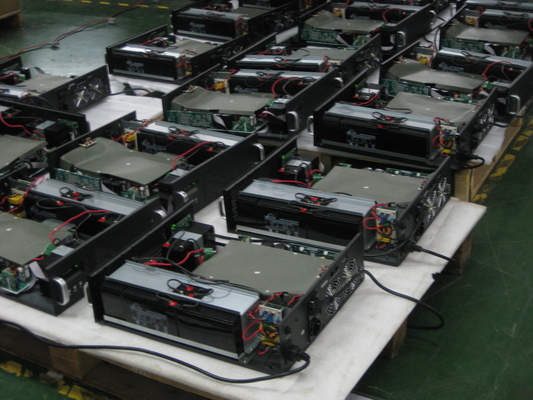 RS232 lub USB 230V Rack Mount Ups 2kva 3kVA Zasilacze