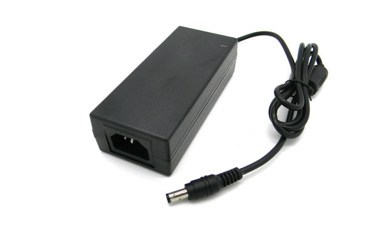 Hi-pot 12V 4A Pulpit DC Power Supply FCC Part 15 Class B dla kamer bezpieczeństwa