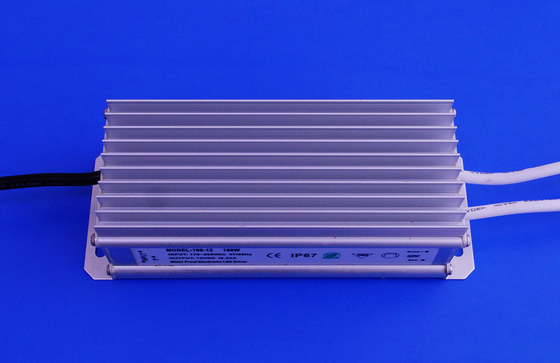 Aluminium Ip67 Led Street Light Zasilanie 100 W Wysoka wydajność
