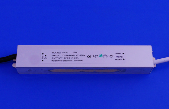 15W 12vdc Zewnętrzny sterownik LED stałego napięcia do taśm LED, oświetlenie dekoracyjne