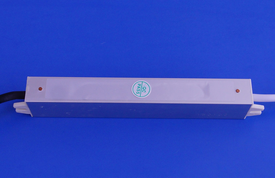 15W 12vdc Zewnętrzny sterownik LED stałego napięcia do taśm LED, oświetlenie dekoracyjne