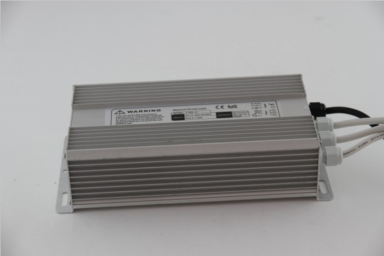Dokładne 24V DC Wodoodporny sterownik LED 200W 8300mA, EPA3050B EMC Sterownik LED