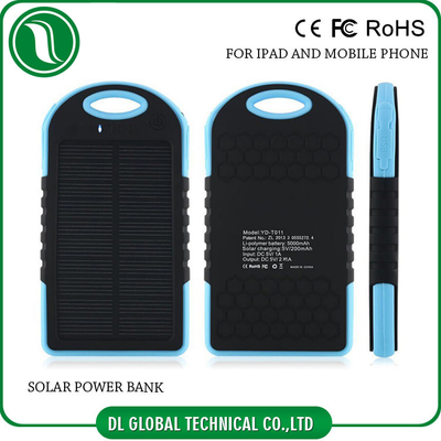 Ultra cienka 4000mAh 5000mAh Portable Komórka Moc Banku Solar Power Battery Banku