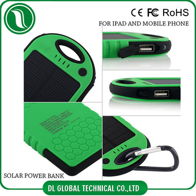 Ultra cienka 4000mAh 5000mAh Portable Komórka Moc Banku Solar Power Battery Banku
