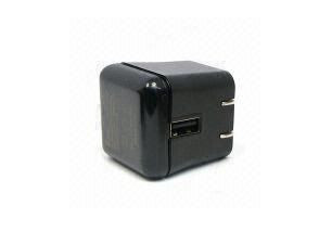 Kompaktowa 5V Uniwersalny adapter USB Power 10mA - 2100mA z wysoką wydajnością