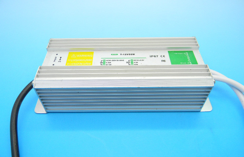 Sterownik LED Wodoodporna IP67 DC12V 50W Over Voltage, Odporność na uderzenia